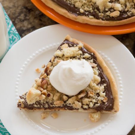 Hazelnut Shortbread Pizza
