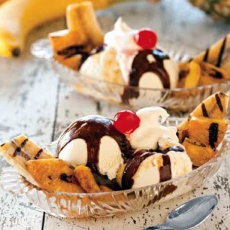 Honey-Grilled Banana Splits