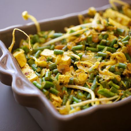 Spicy Green Beans, Bean Sprouts, and Coconut Salad