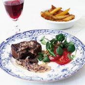 Fillet of beef with mixed peppercorn sauce