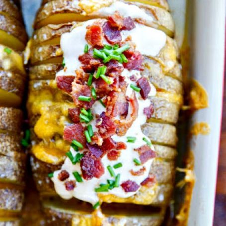 Hasselback Potatoes with Chipotle Sour Cream, Bacon & Chives