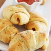 Pepperoni Pizza Crescent Rollups