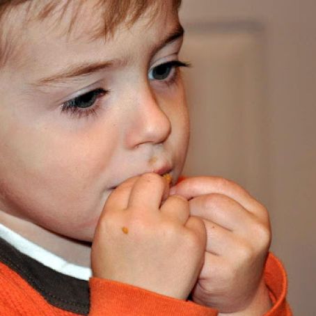 BAKED FISH FILLETS WITH POTATOES & ONIONS