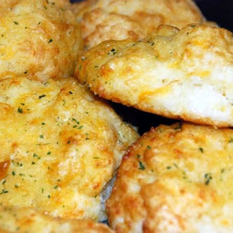 Red Lobster Cheddar Bay Biscuits