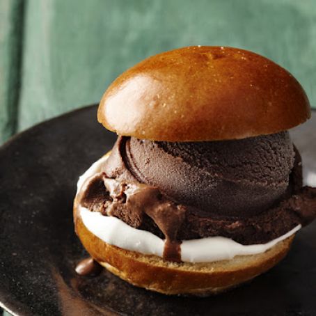 Chocolate Gelato Sandwiches