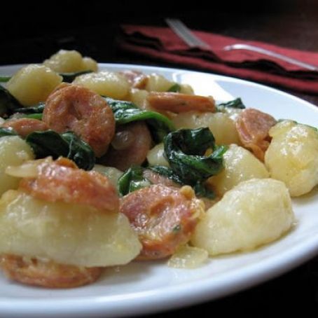Gnocchi, Sausage and Spinach Soup