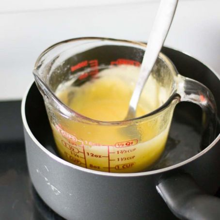 Easy Hollandaise Sauce