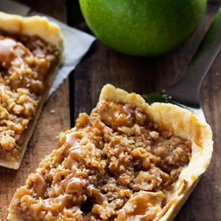 Caramel Apple Slab Pie