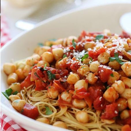 Scallops and Tomatoes with Angel Hair Pasta