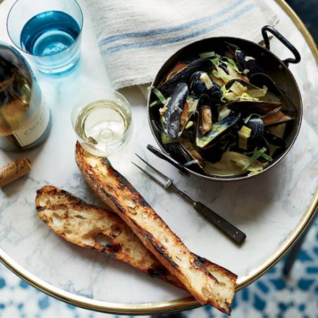 Mussels with Caramelized Fennel and Leeks