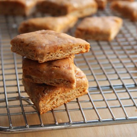 BASLER LECKERLI COOKIES