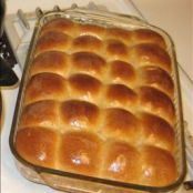 Perfectly Easy Dinner Rolls