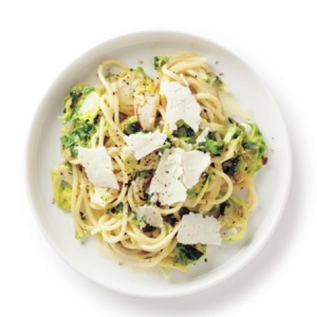 Creamy Brussels Sprouts Spaghetti