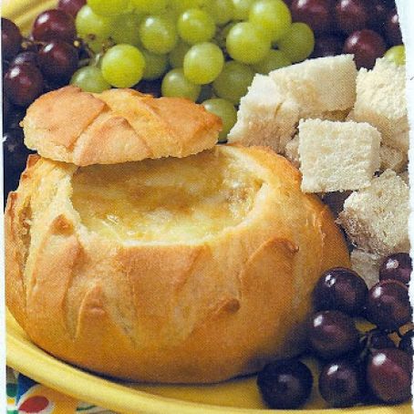 Baked Brie with Roasted Garlic