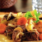 Yankee pot roast and vegetables