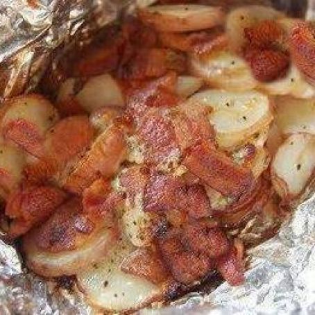 Bacon and Onion Foil Packet Potatoes