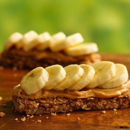 PB and Banana Campfire Canapé