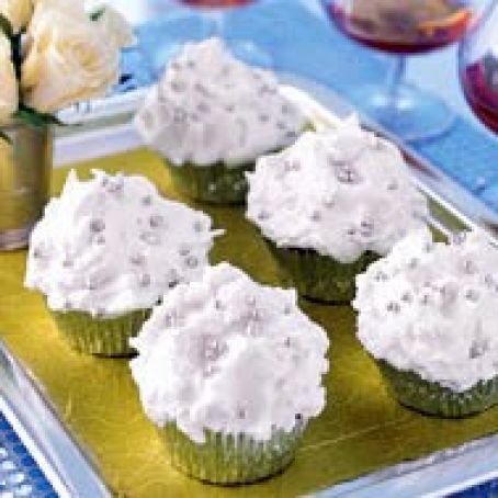 Cupcakes with Billowy Frosting