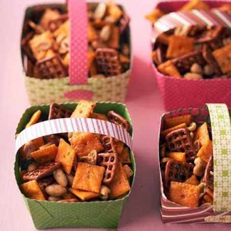 Pretzel Party Mix