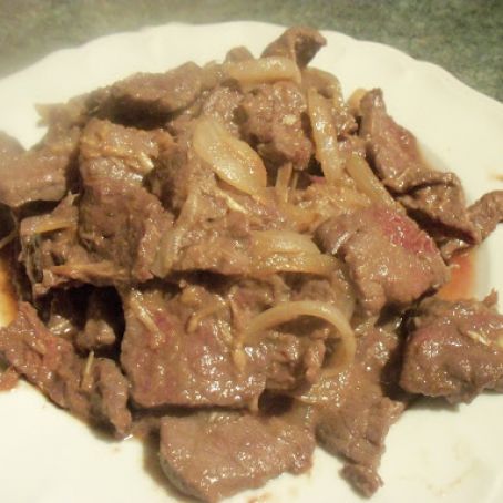 Julia Child’s Sauté de Boeuf – Beef Sauté with Cream & Mushroom Sauce
