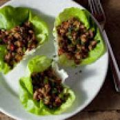 Spicy Ginger Pork in Lettuce Leaves