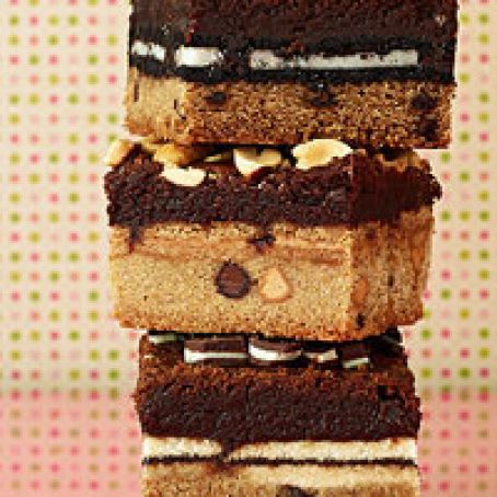 Chocolate Chip Cook Layer with Oreos