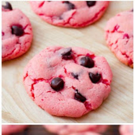 Strawberry Chocolate Chip Cookies