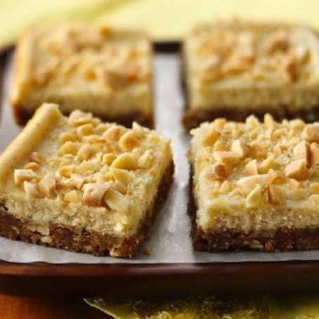 Eggnog Cheesecake Bars