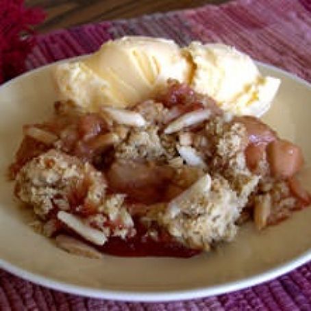 Apple Crisp with Guava Nectar and Almond Streusel