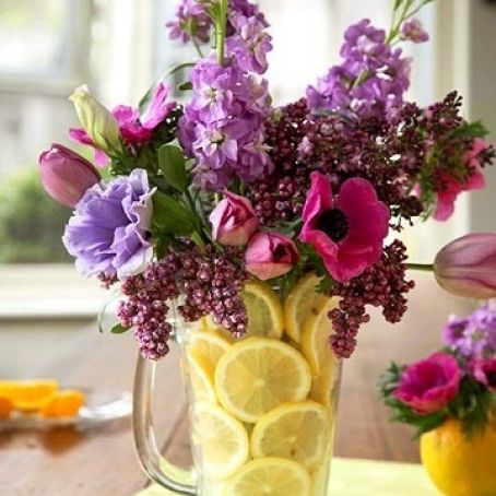 Lemon Slice Flower Vase