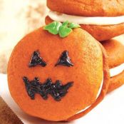 Jack-o’-Lantern Whoopie Pies