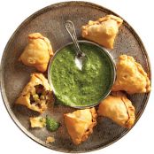 Aloo Samose (Indian Spiced Potato Pastries)