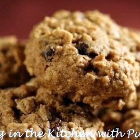 Oatmeal Raisin Cookies