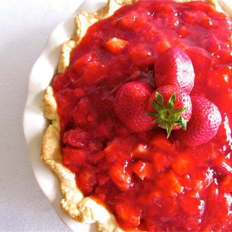 Strawberry Glace Pie