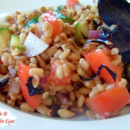 Toasted Barley Salad with Fresh Herbs, Tomato & Zucchni