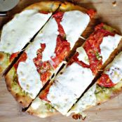 Pesto & Tomato Naan Personal Pizzas