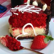Red Velvet Cheesecake