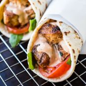 Grilled Lemon Chicken Flatbread Wraps with Spicy Garlic Sauce