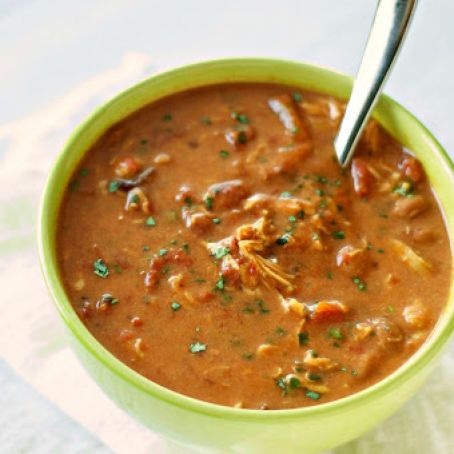 Crockpot Cheesy Chipotle Chicken Chili
