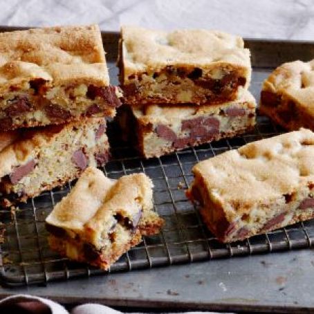 Chocolate Chunk Blondies
