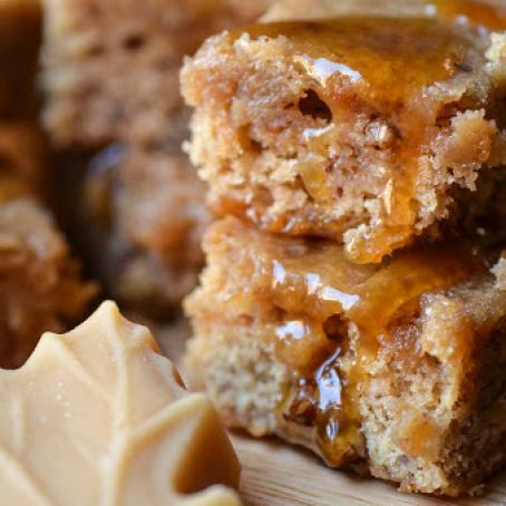 Maple Pecan Blondies