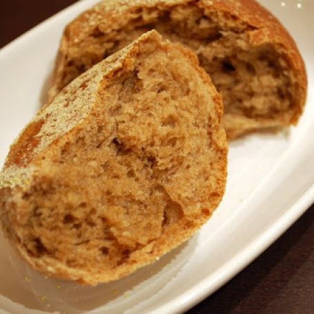 Dark “Steakhouse” Rolls