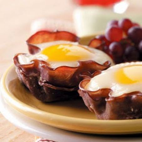 Eggs in Muffin Cups Recipe