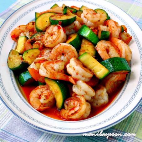 Sweet & Spicy Shrimp & Zucchini Stir-Fry
