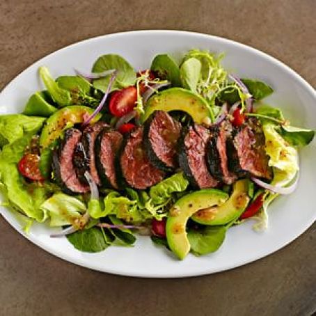 Beef Tenderloin Salad with Tomatoes and Avocado
