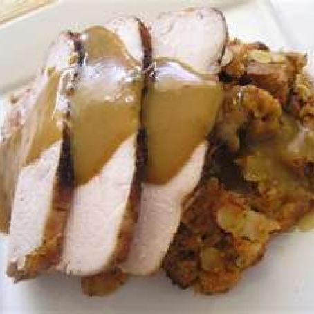Simple Turkey with Stuffing and Gravy