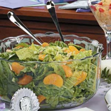 Sweet and Crunchy Garden Salad