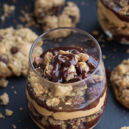 Quick + Easy Oatmeal Chocolate Chip Cookie Peanut Butter Fudge Parfaits