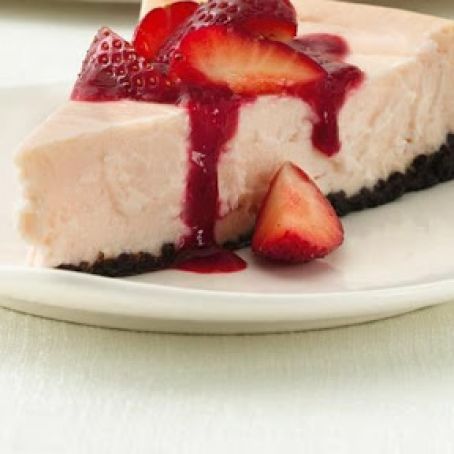 Strawberry Cheesecake with Double Berry Sauce