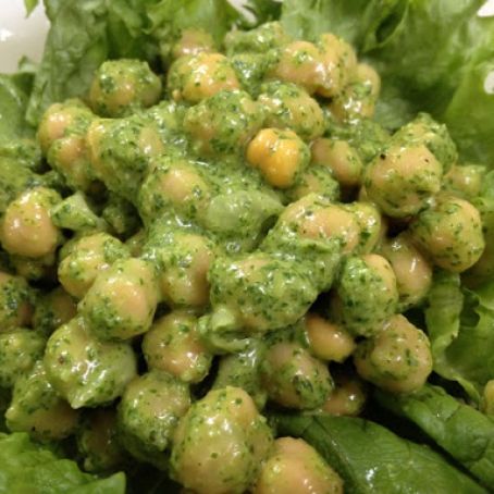 Chickpeas Arugula-Lemon Pesto Salad